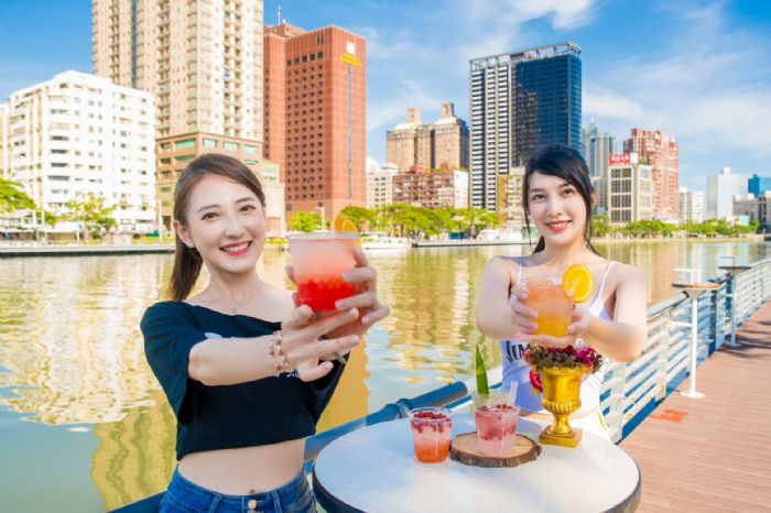 夏日High翻高雄!親子、藝文、運動、演唱會全都精彩,今夏玩樂不停歇 夏日High翻高雄!親子、藝文、運動、演唱會全都精彩,今夏玩樂不停歇